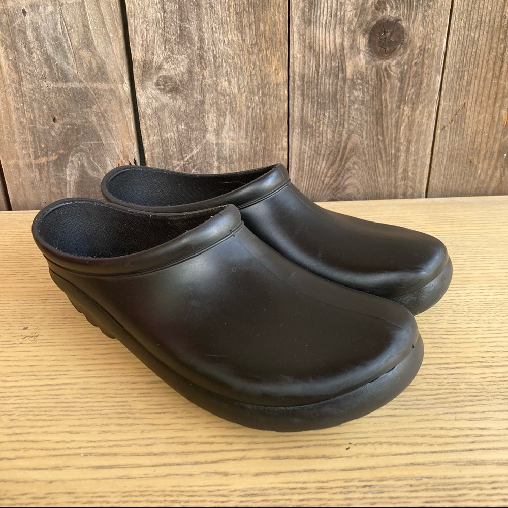 Sloggers Shoes size 10 Garden Clogs